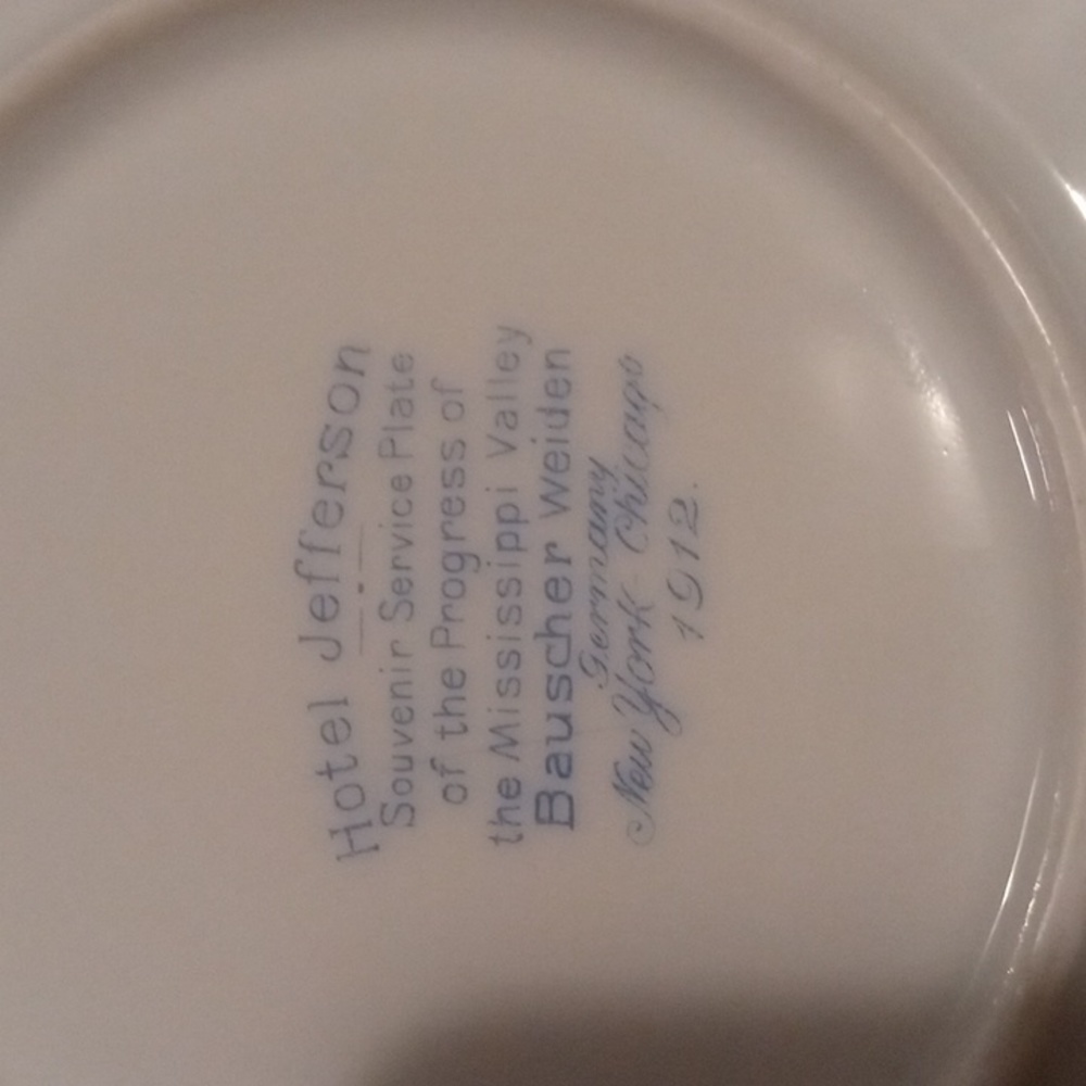 Decorative Plate - Picture 2 of 3